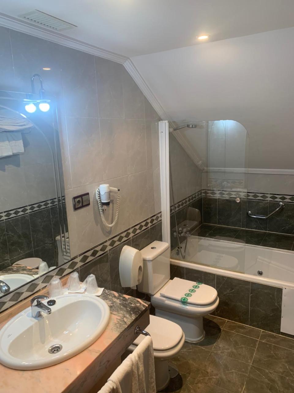 Hotel Camino Real Arcahueja Екстериор снимка